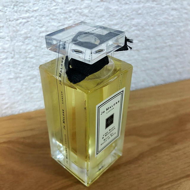 Jo Malone(ジョーマローン)のジョーマローン  ライム バジル ＆ マンダリン バス オイル コスメ/美容のボディケア(ボディローション/ミルク)の商品写真