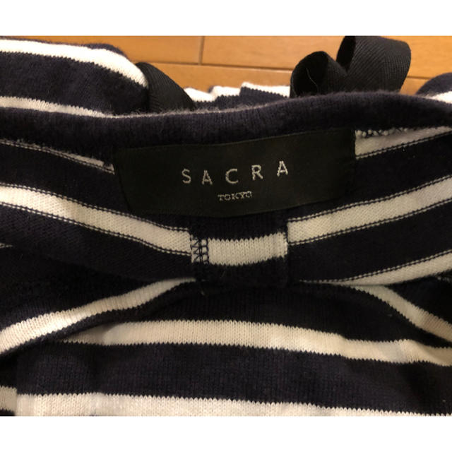 SACRA(サクラ)のSACRA サクラ ボーダー バックリボンカットソー USED品 色違いアリ レディースのトップス(カットソー(長袖/七分))の商品写真