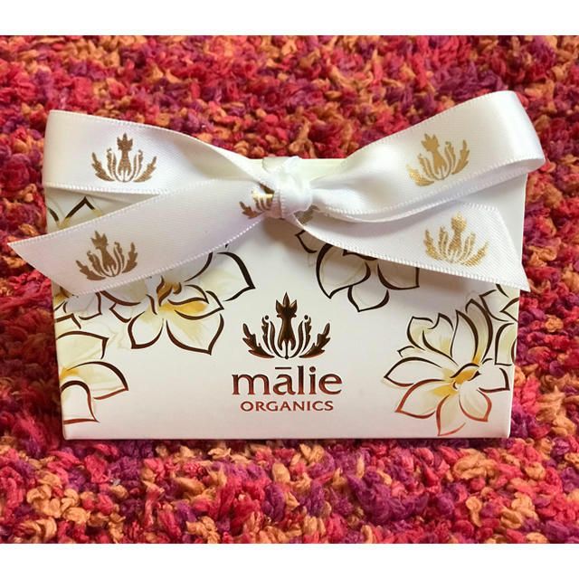 Malie Organics(マリエオーガニクス)の【新品未使用】マリエオーガニックス パフュームオイル ピカケ コスメ/美容の香水(香水(女性用))の商品写真