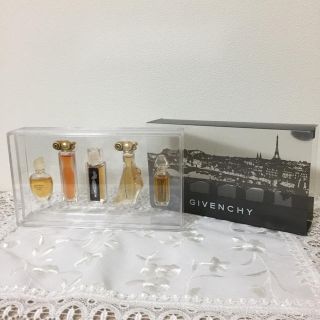 ジバンシィ(GIVENCHY)の【 レア 】GIVENCHY 香水 ジバンシイ 香水 ジバンシー  香水(香水(女性用))