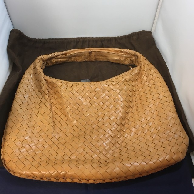 美品 サルヴァトーレ フェラガモ Salvatore Ferragamo コート ムートン レディース アウター I38 US4 F36D34(S相当) グリーン