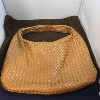 ボッテガヴェネタ(Bottega Veneta)のボッテガヴェネタ　ハンドバッグ(ハンドバッグ)