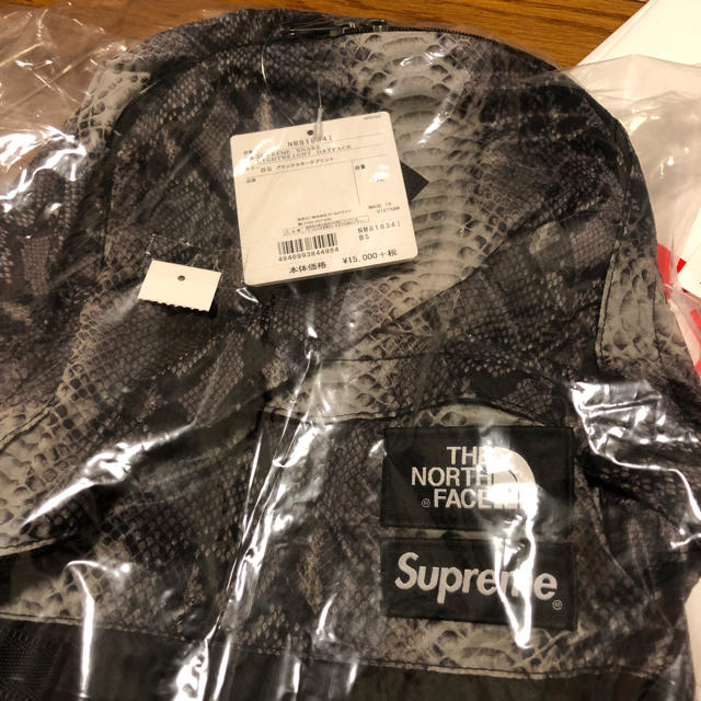 込 黒 Supreme NORTH FACE パックパック 2