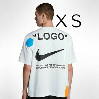 新品XS ナイキ オフホワイト Tシャツ