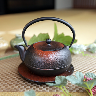 【南部鉄器】急須　丸もみじ　 0.4L(カトラリー/箸)