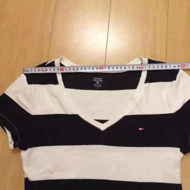 TOMMY HILFIGER(トミーヒルフィガー)のトミー ボーダー トップス レディースのトップス(Tシャツ(半袖/袖なし))の商品写真