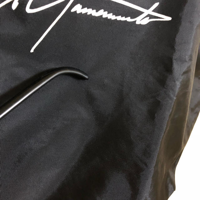 Yohji Yamamoto(ヨウジヤマモト)の良品 ヨウジヤマモト サインロゴ ロゴ入り ビッグサイズ バッグ メンズのバッグ(トートバッグ)の商品写真