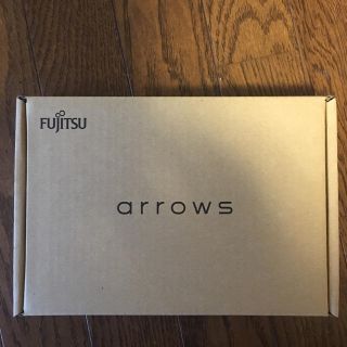 フジツウ(富士通)の専用 simフリー ARROWS M04 ホワイト(スマートフォン本体)