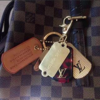 ルイヴィトン(LOUIS VUITTON)のヴィトン チャーム(バッグチャーム)