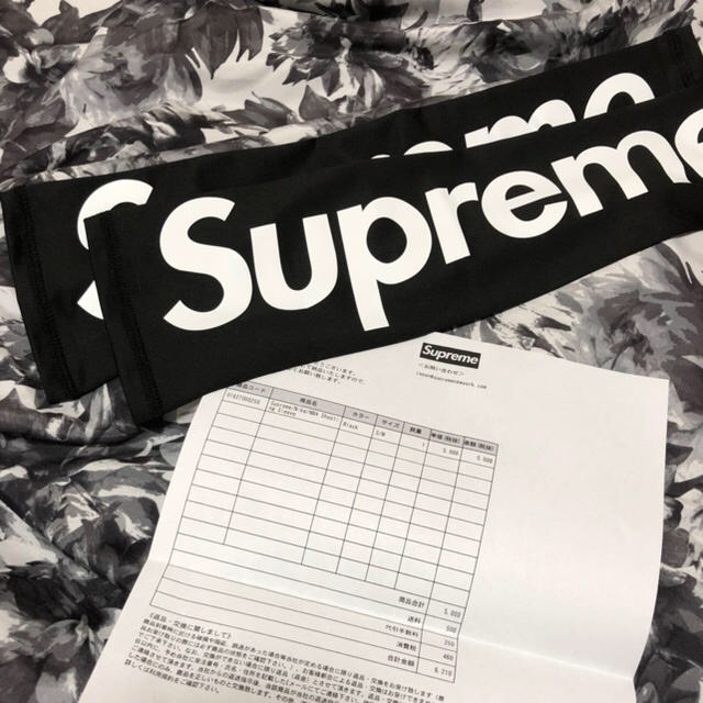 Supreme(シュプリーム)のSUPREME NIKE アームスリーブ サポーターNBA メンズのファッション小物(その他)の商品写真