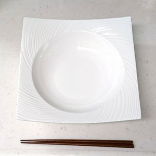 ウェッジウッド(WEDGWOOD)の大皿 ウェッジウッド 白 サラダボウル 煮物(食器)