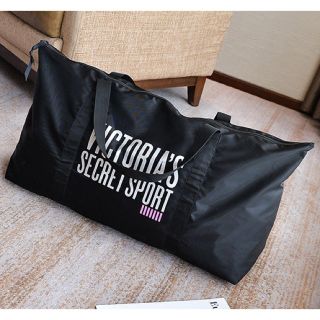 ヴィクトリアズシークレット(Victoria's Secret)のVictoria’s Secret 「新品」ヨガバッグ スポーツバッグ(トートバッグ)