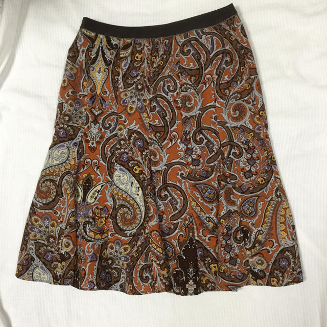 Aylesbury(アリスバーリー)のアリスバーリー 可愛いスカート/色が素敵 レディースのスカート(ひざ丈スカート)の商品写真