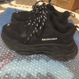 バレンシアガ(Balenciaga)のtriple s ブラック(スニーカー)