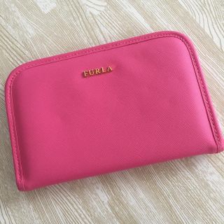 フルラ(Furla)のfurlaマルチケース FURLA(ポーチ)