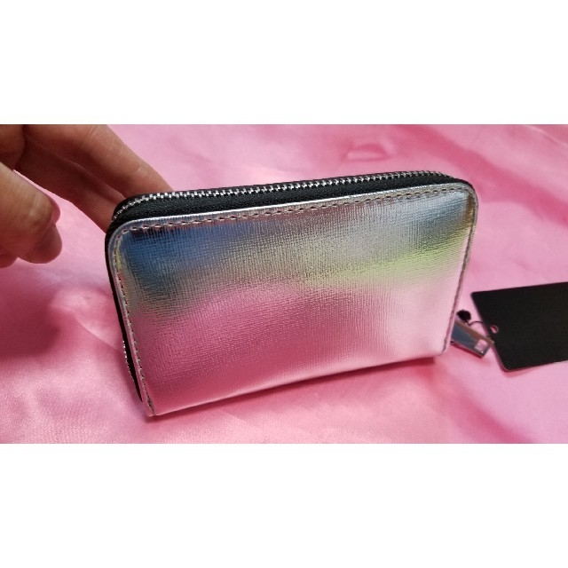 MANGO(マンゴ)の★nao's shop様専用シルバーレザーコンパクト二つ折りミニ長財布ウォレット レディースのファッション小物(財布)の商品写真