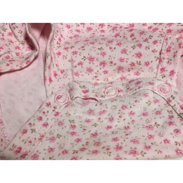 carter's(カーターズ)の花柄ロンパース 3枚セット まとめ売り キッズ/ベビー/マタニティのベビー服(~85cm)(ロンパース)の商品写真