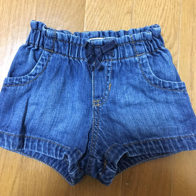 Old Navy(オールドネイビー)の☆専用☆ オールドネイビー デニムパンツ キッズ/ベビー/マタニティのキッズ服女の子用(90cm~)(パンツ/スパッツ)の商品写真