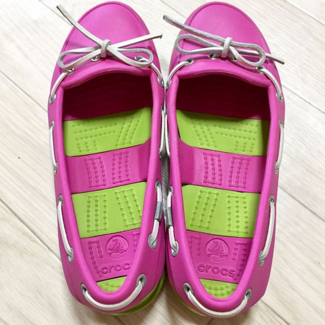 crocs(クロックス)の限定値下げします！クロックス サンダル レディースの靴/シューズ(その他)の商品写真