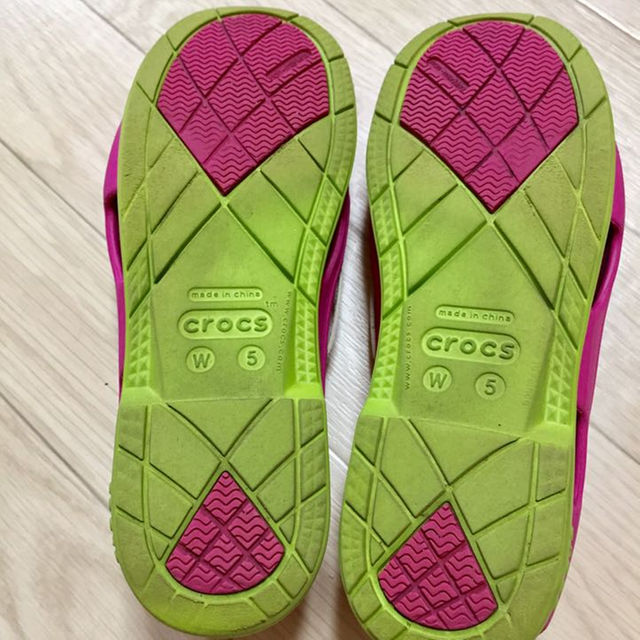 crocs(クロックス)の限定値下げします！クロックス サンダル レディースの靴/シューズ(その他)の商品写真
