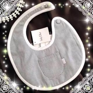 ベビーディオール(baby Dior)のbaby Dior★新品★スタイ★グレー(ベビースタイ/よだれかけ)