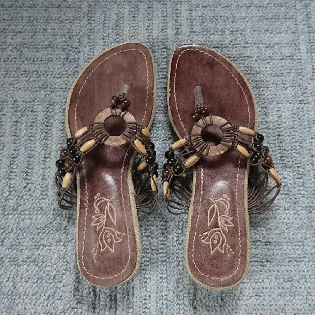 DHC(ディーエイチシー)のレディース サンダル サイズM ヒール 3cm ペタンコサンダル レディースの靴/シューズ(サンダル)の商品写真