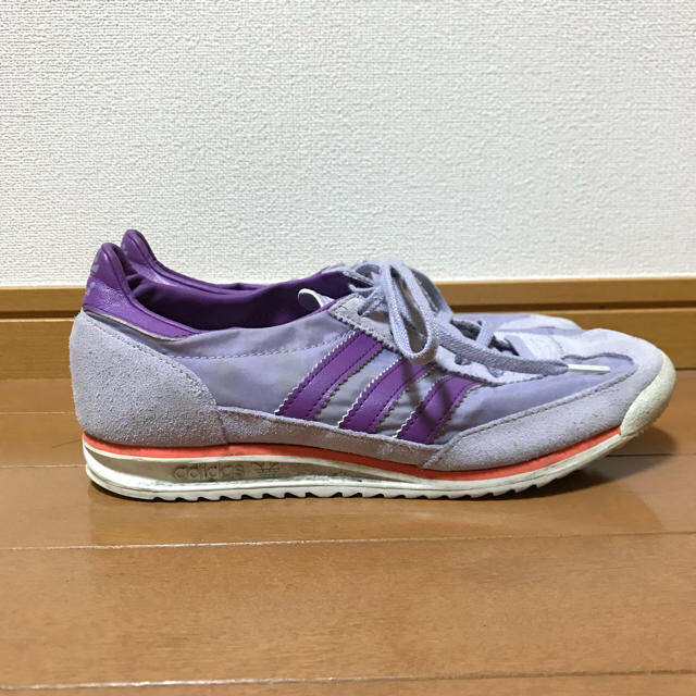 adidas(アディダス)のadidas originals スニーカー  24cm レディースの靴/シューズ(スニーカー)の商品写真