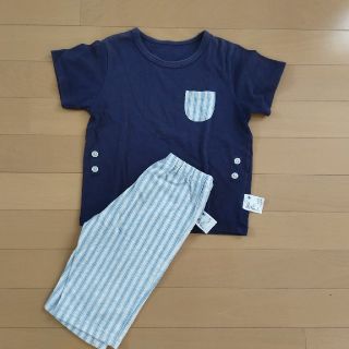 ユニクロ(UNIQLO)のユニクロ　UNIQLO　キッズパジャマ　100(パジャマ)