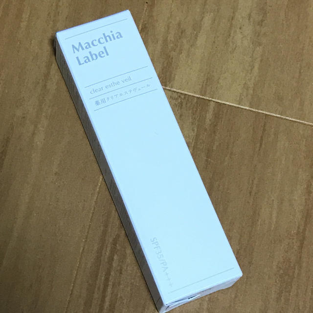 Macchia Label(マキアレイベル)の【未使用品】マキアレイベル   薬用クリアエステヴェール25ml コスメ/美容のベースメイク/化粧品(ファンデーション)の商品写真