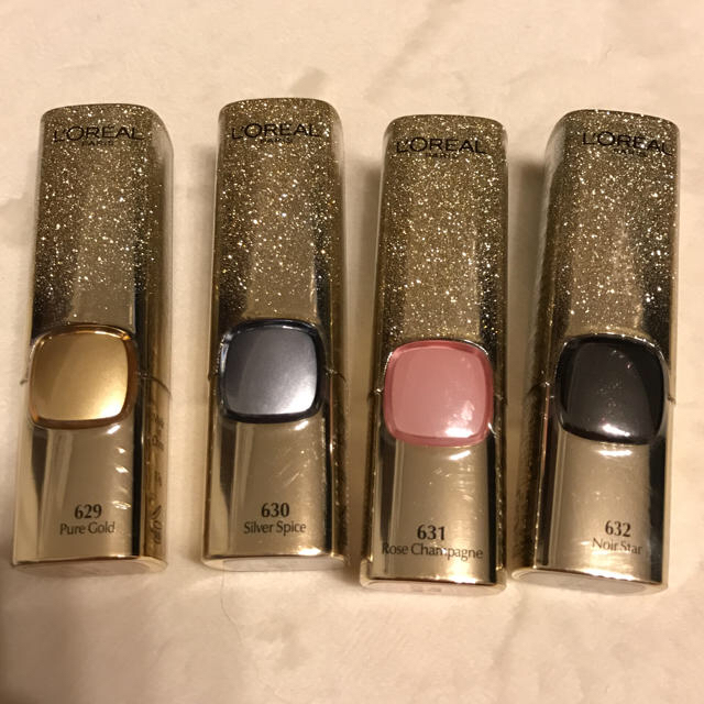 L'Oreal Paris(ロレアルパリ)の新品 ロレアルパリ カラーリッシュ ルルージュ 新色4色セット コスメ/美容のベースメイク/化粧品(口紅)の商品写真