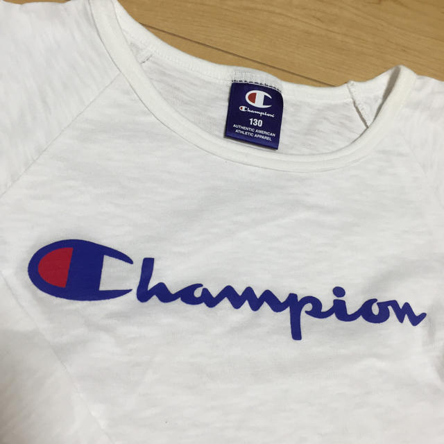 Champion(チャンピオン)のテラモン様チャンピオン 130 ティシャツワンピ キッズ/ベビー/マタニティのキッズ服女の子用(90cm~)(Tシャツ/カットソー)の商品写真