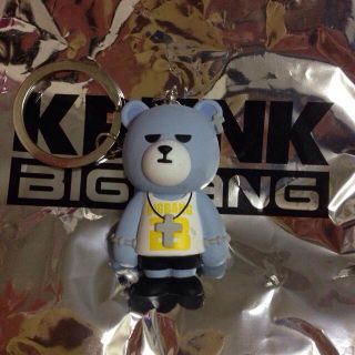 BIGBANGベアキーホルダー銀テープ付(キーホルダー)