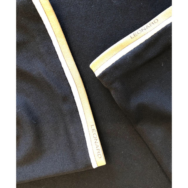 LEONARD(レオナール)の美品！レオナール大きいサイズブラック 長袖 レディースのトップス(カットソー(長袖/七分))の商品写真