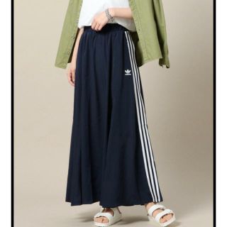 アディダス(adidas)のLサイズ ♡ adidas  BEAUTY&YOUTH コラボ ロングスカート(ロングスカート)