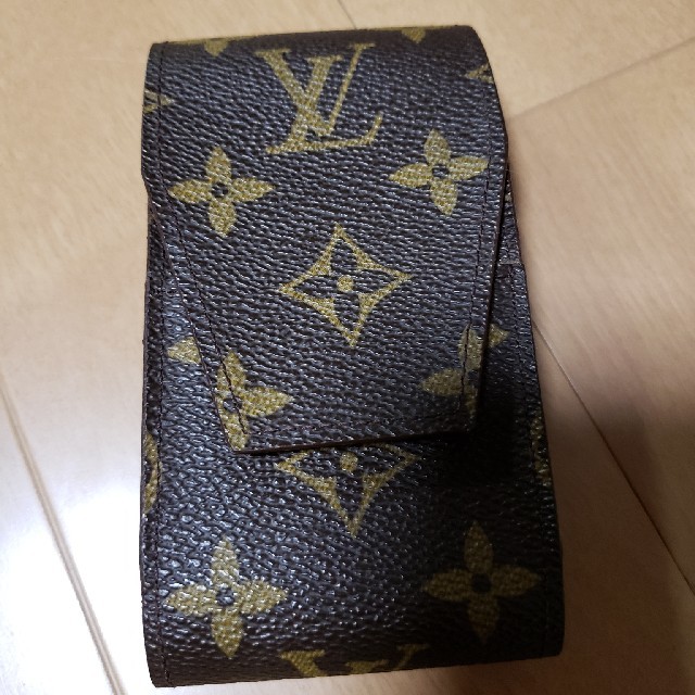 LOUIS VUITTON(ルイヴィトン)のルイヴィトンタバコケース(7月まで) メンズのファッション小物(タバコグッズ)の商品写真