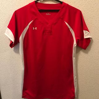 アンダーアーマー(UNDER ARMOUR)の★アンダーアーマー Tシャツ★美品(Tシャツ/カットソー(半袖/袖なし))