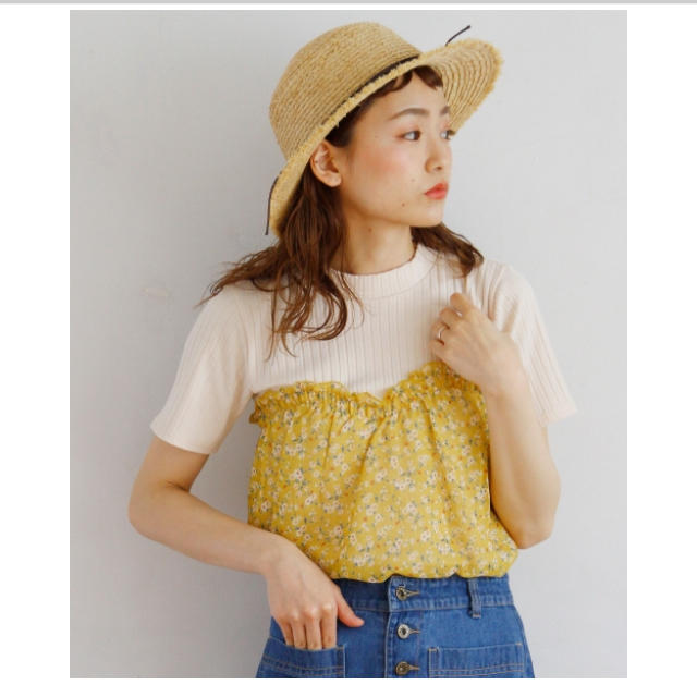 Crisp(クリスプ)のcrisp 4分丈ビスチェTシャツ(yellow) レディースのトップス(Tシャツ(半袖/袖なし))の商品写真