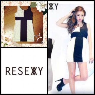 リゼクシー(RESEXXY)のRESEXXY♡美品＊バイカラーワンピ＊(ミニワンピース)