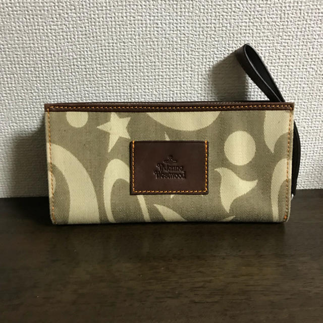 新品✨ヴィヴィアンウエストウッド 長財布 正規品