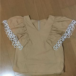 チェスティ(Chesty)のチェスティ  お袖フリルトップス(シャツ/ブラウス(半袖/袖なし))