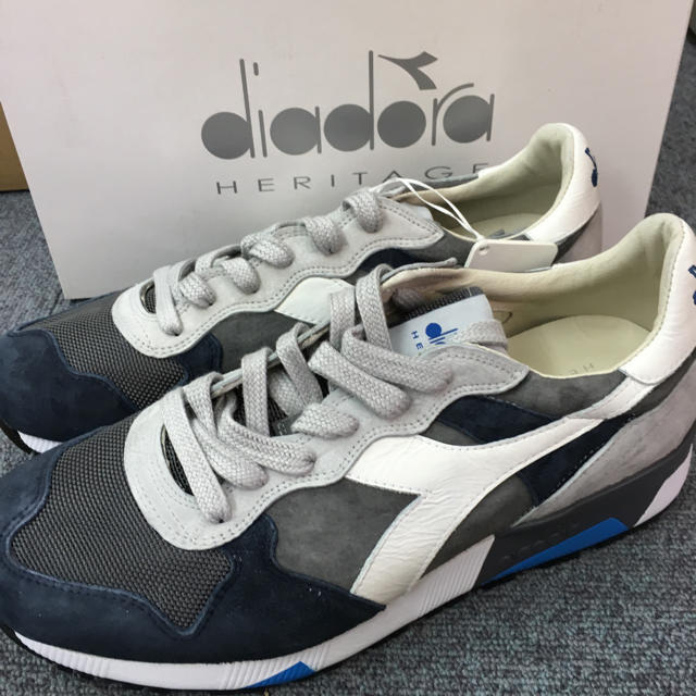 Diadora 激安 Diadoraスニーカーの通販 By Haruho 12 S Shop ディアドラならラクマ