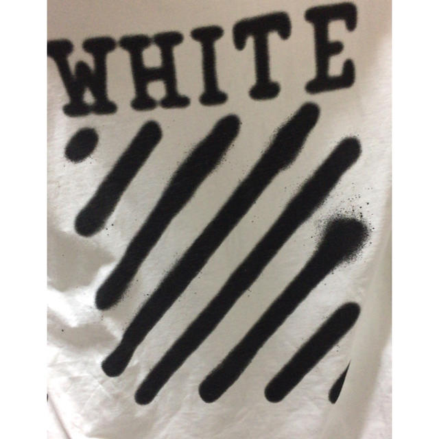 Off White 本物 オフホワイト Off White Tシャツ Supreme Yeezy の通販 By Shock X S Shop オフホワイトならラクマ