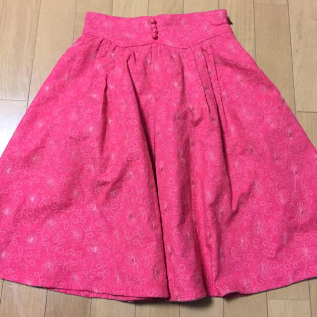 Lily Brown(リリーブラウン)のLily Brown スカート レディースのスカート(ひざ丈スカート)の商品写真