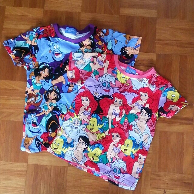 Disney(ディズニー)の130cm ディズニーシーTシャツ アラジン♪サイズ違いでアリエルも出品中♪ キッズ/ベビー/マタニティのキッズ服女の子用(90cm~)(Tシャツ/カットソー)の商品写真