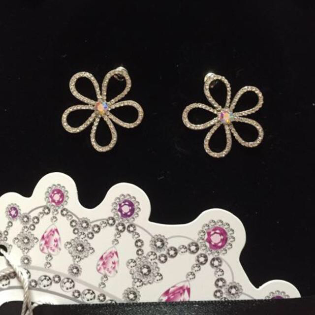 EmiriaWiz(エミリアウィズ)のTiara Mily♡ レディースのアクセサリー(ピアス)の商品写真