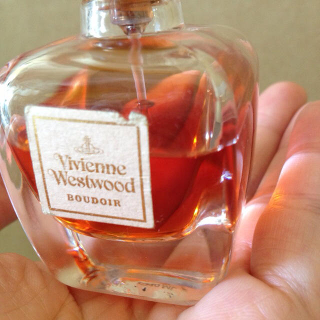 Vivienne Westwood(ヴィヴィアンウエストウッド)のヴィヴィアン♡ブドワール30ml コスメ/美容の香水(香水(女性用))の商品写真