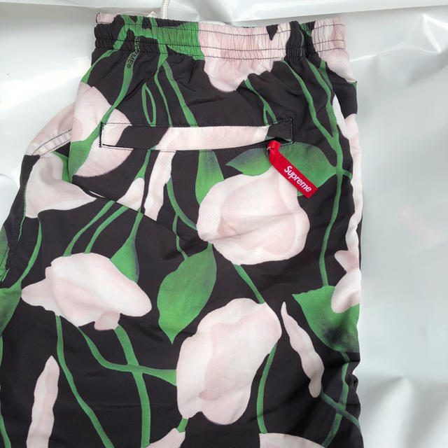 supreme Nylon Water Short 黒ユリ L supreme Nylon Water Short 黒ユリ L