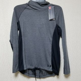 アンダーアーマー(UNDER ARMOUR)のタイムセール！！レディース薄手スウェットパーカー☆(パーカー)