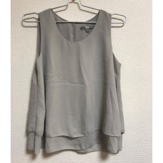 ユニクロ(UNIQLO)のユニクロ ノースリーブトップス(カットソー(半袖/袖なし))