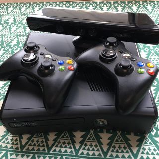 エックスボックス360(Xbox360)のXBOX360 KINECTセンサー ソフトおまけ付き(家庭用ゲーム機本体)